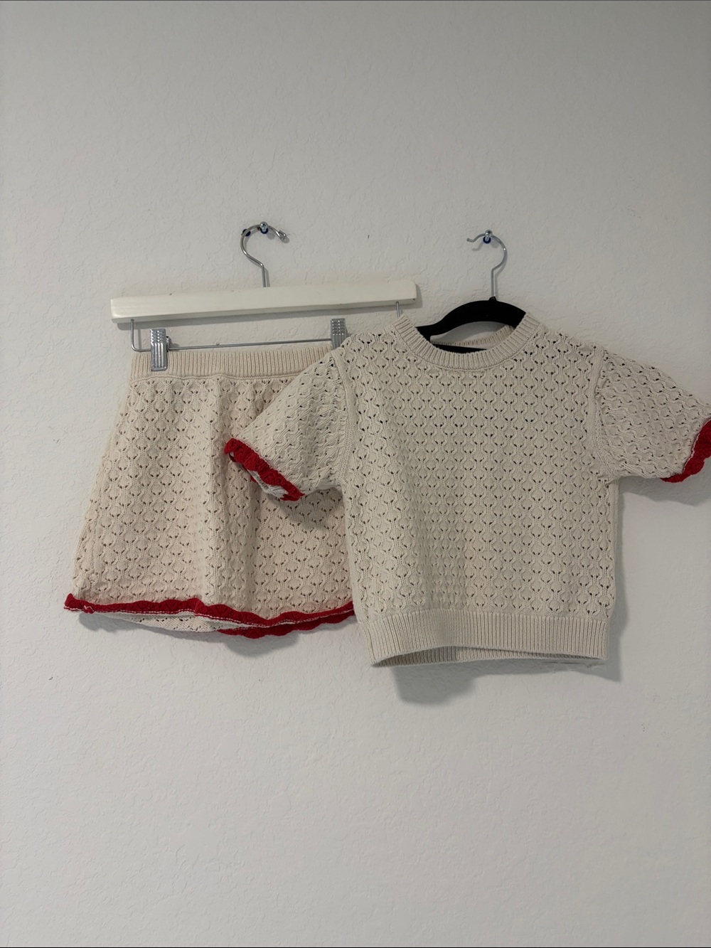 Zara Cream Knit Two-Piece Set with Red Trim